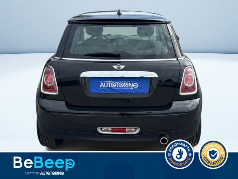 https://cdn-dk.caraffinity.it/dealer/datafiles/vehicle/images/800/35456/lZyJ9wtHSh0ZZ7Wv.jpeg