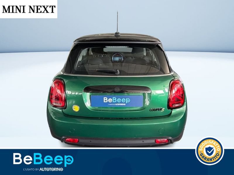 https://cdn-dk.caraffinity.it/dealer/datafiles/vehicle/images/800/35456/matb9DgVXWpaGsvP.jpeg