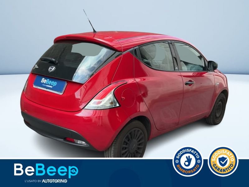 https://cdn-dk.caraffinity.it/dealer/datafiles/vehicle/images/800/35456/n0K6i9KDVugjMcod.jpeg