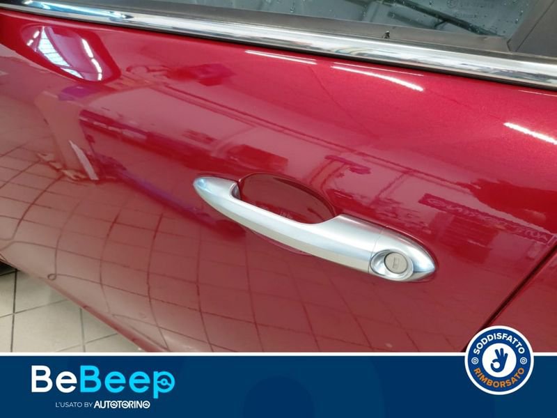 https://cdn-dk.caraffinity.it/dealer/datafiles/vehicle/images/800/35456/nFSk7e9tnXKPCPaB.jpeg