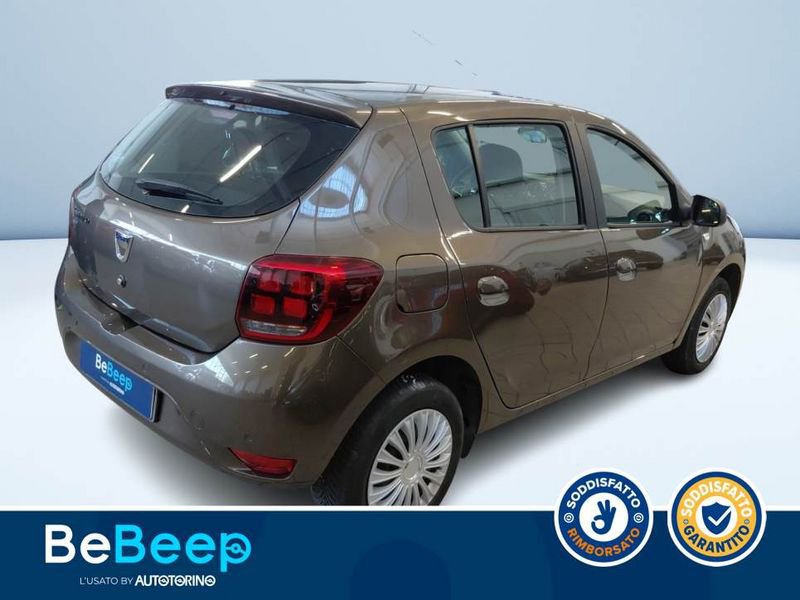 https://cdn-dk.caraffinity.it/dealer/datafiles/vehicle/images/800/35456/nV7XmUOab7k1rd07.jpeg