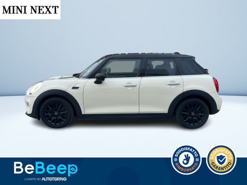 https://cdn-dk.caraffinity.it/dealer/datafiles/vehicle/images/800/35456/oG0SAiWFCOR2Qrzy.jpeg