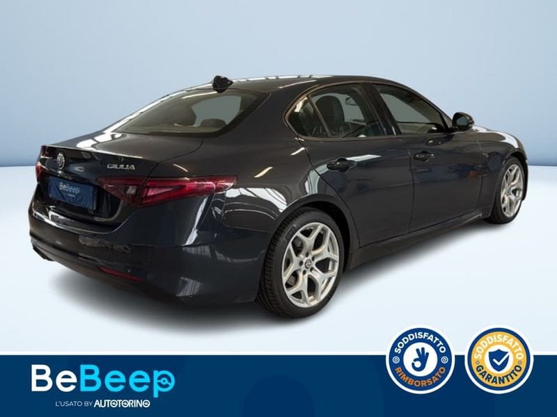 https://cdn-dk.caraffinity.it/dealer/datafiles/vehicle/images/800/35456/p2Ns5yr6awIus5tH.jpeg