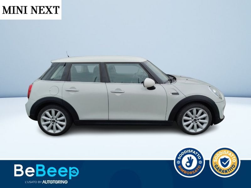 https://cdn-dk.caraffinity.it/dealer/datafiles/vehicle/images/800/35456/pIUaGklmnSTgYC26.jpeg