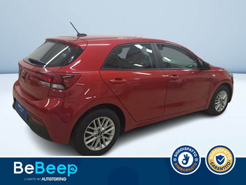 https://cdn-dk.caraffinity.it/dealer/datafiles/vehicle/images/800/35456/pht7NGz6WKJ6B3YC.jpeg