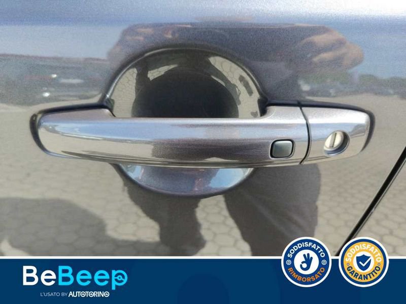 https://cdn-dk.caraffinity.it/dealer/datafiles/vehicle/images/800/35456/qOHe6GjDn382wqWq.jpeg
