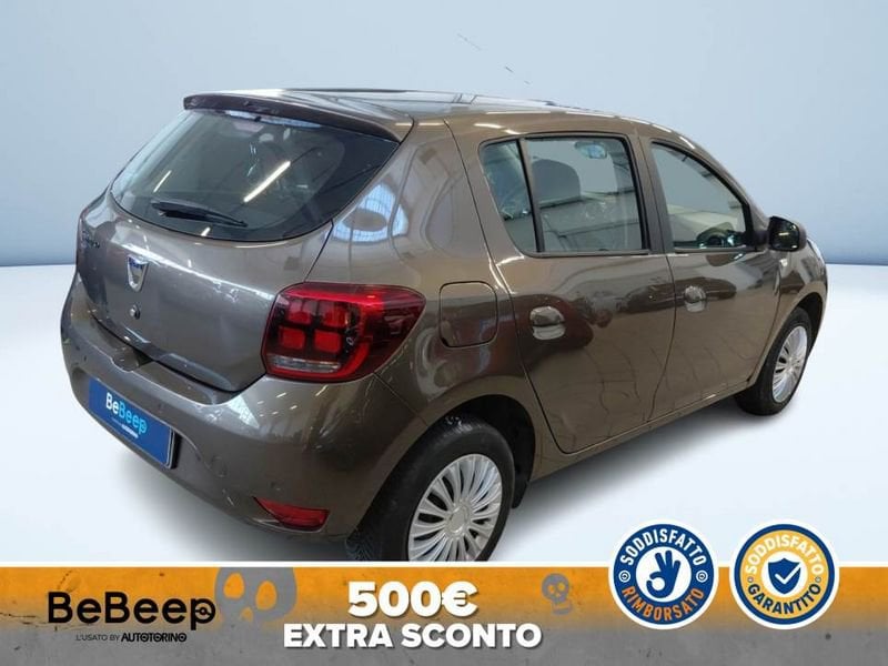 https://cdn-dk.caraffinity.it/dealer/datafiles/vehicle/images/800/35456/qeylSFXlcCWbF5Gq.jpeg