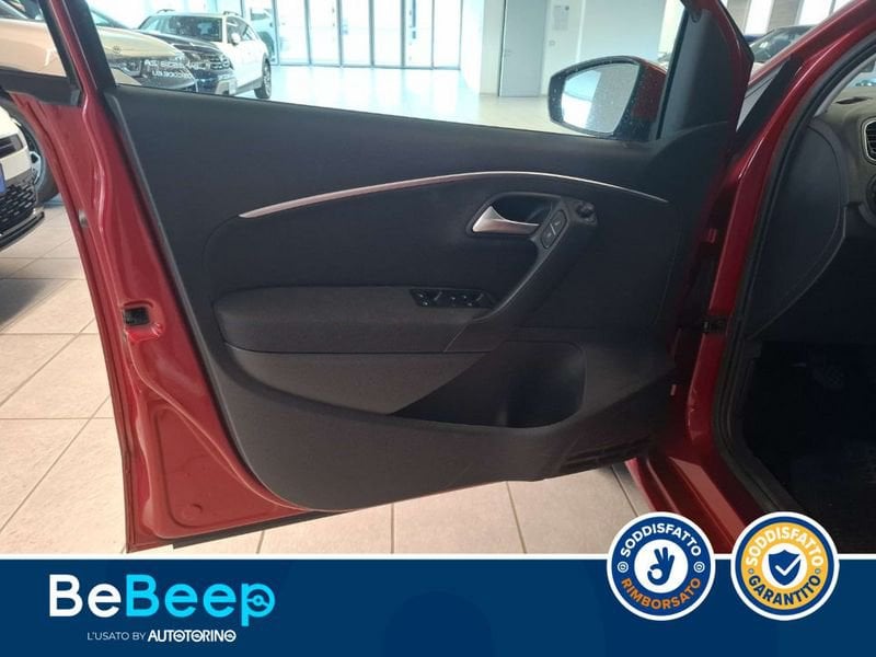 https://cdn-dk.caraffinity.it/dealer/datafiles/vehicle/images/800/35456/spA8cn9N4Ihv5xwm.jpeg