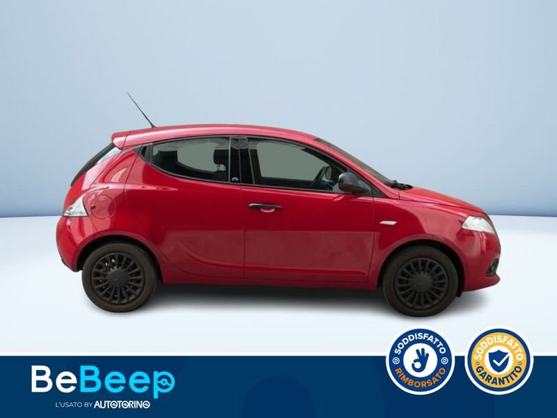 https://cdn-dk.caraffinity.it/dealer/datafiles/vehicle/images/800/35456/tA0GXvxX9FkX8OdF.jpeg