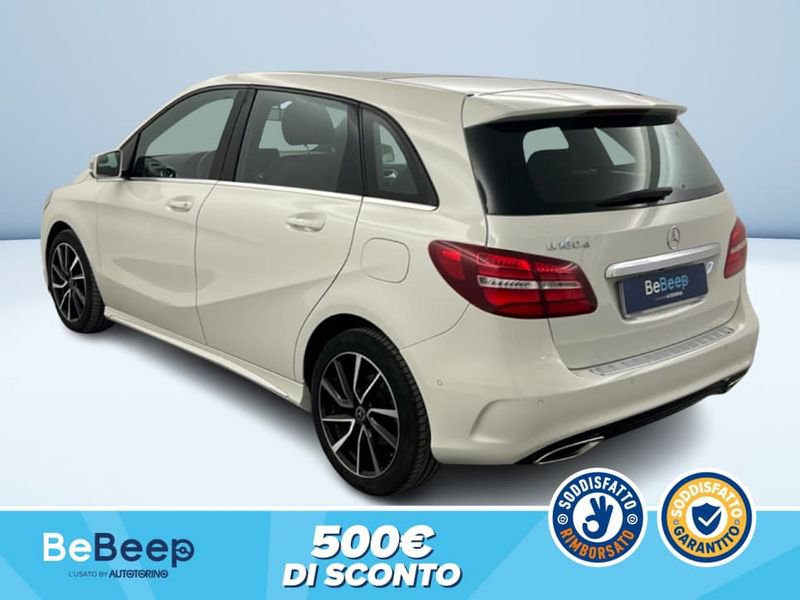 https://cdn-dk.caraffinity.it/dealer/datafiles/vehicle/images/800/35456/thb9mUWsL0UOe7NH.jpeg