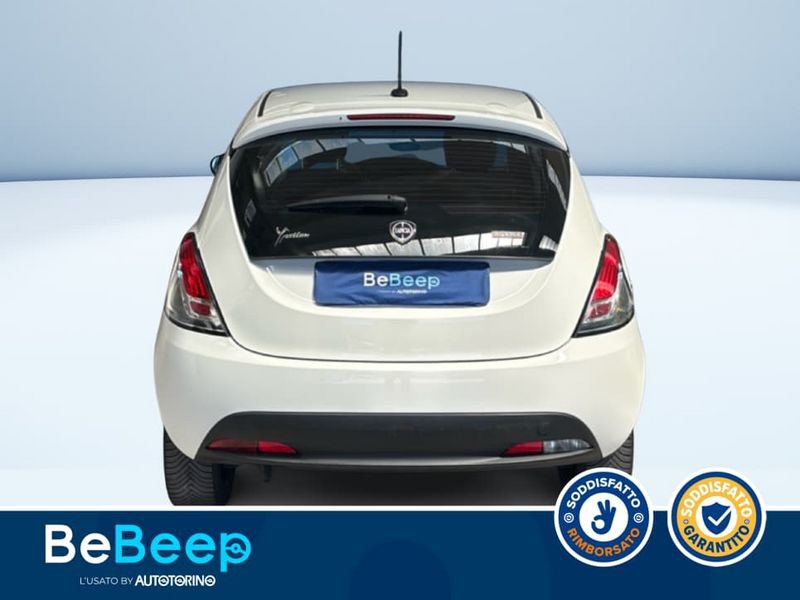 https://cdn-dk.caraffinity.it/dealer/datafiles/vehicle/images/800/35456/tmyDreaRa79B7n0K.jpeg