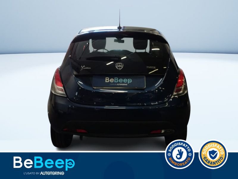 https://cdn-dk.caraffinity.it/dealer/datafiles/vehicle/images/800/35456/twMMOXDHML3lu9UH.jpeg