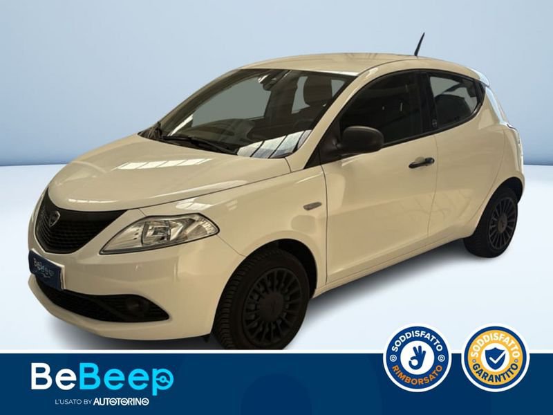 https://cdn-dk.caraffinity.it/dealer/datafiles/vehicle/images/800/35456/uAEb5450oX8I6DJx.jpeg?format=jpeg
