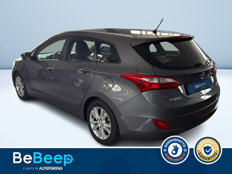 https://cdn-dk.caraffinity.it/dealer/datafiles/vehicle/images/800/35456/uRqZJweZ5bOOdsHd.jpeg