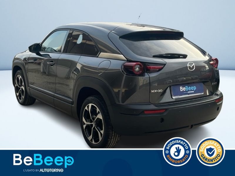 https://cdn-dk.caraffinity.it/dealer/datafiles/vehicle/images/800/35456/uyLBaU0kayFlWxeL.jpeg