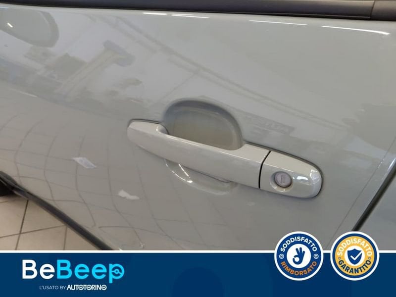 https://cdn-dk.caraffinity.it/dealer/datafiles/vehicle/images/800/35456/vVF7DFcH6xcKKS1s.jpeg