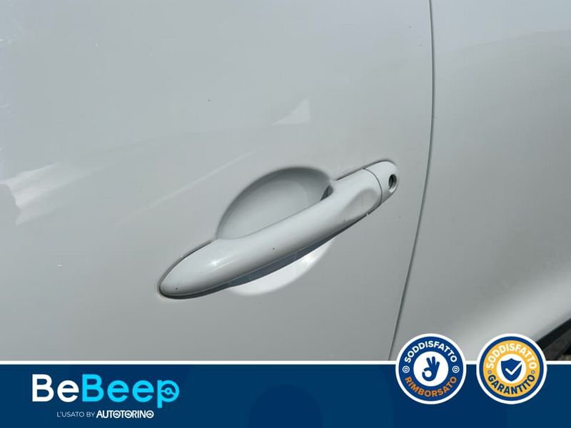 https://cdn-dk.caraffinity.it/dealer/datafiles/vehicle/images/800/35456/vomAc5Afh8D8mvYh.jpeg