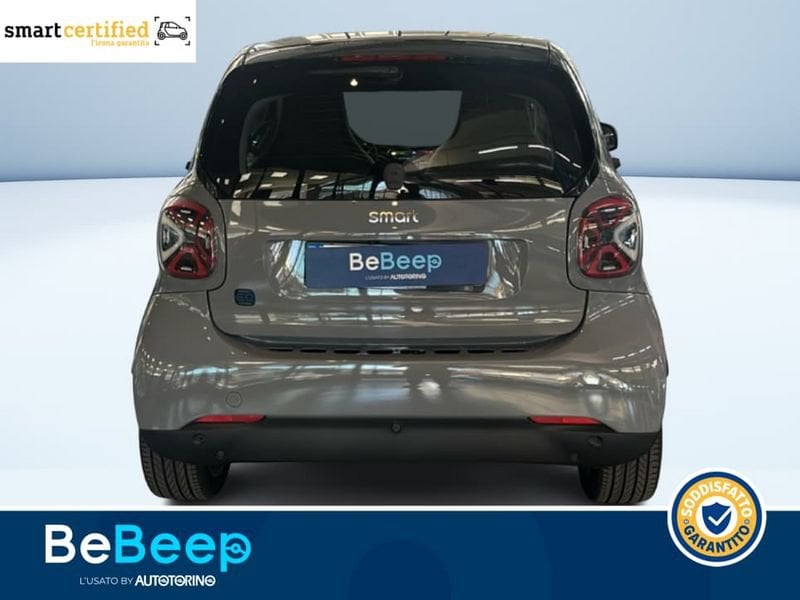 https://cdn-dk.caraffinity.it/dealer/datafiles/vehicle/images/800/35456/vz8KNztPULF0BdjD.jpeg