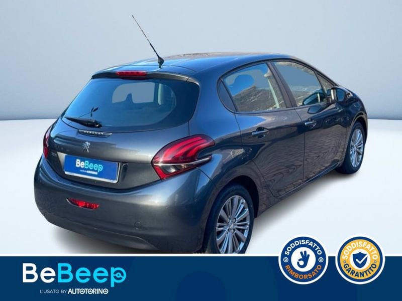 https://cdn-dk.caraffinity.it/dealer/datafiles/vehicle/images/800/35456/weYAiPa50P1txgZq.jpeg