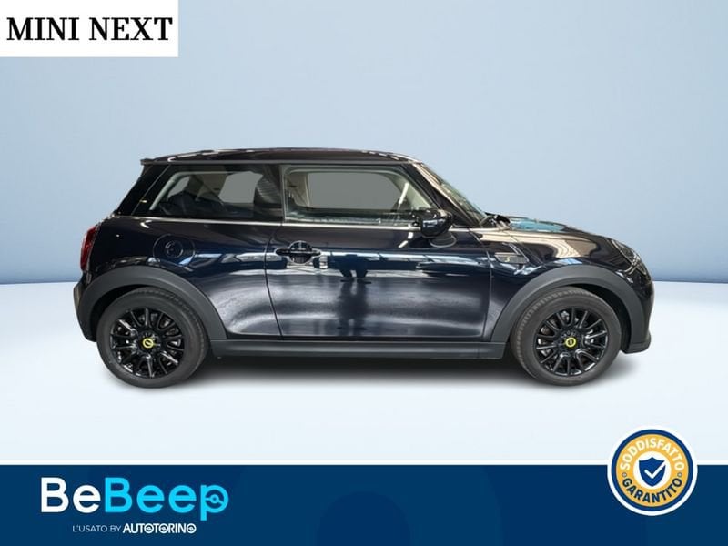 https://cdn-dk.caraffinity.it/dealer/datafiles/vehicle/images/800/35456/wkXQBcnp36R4xxOn.jpeg