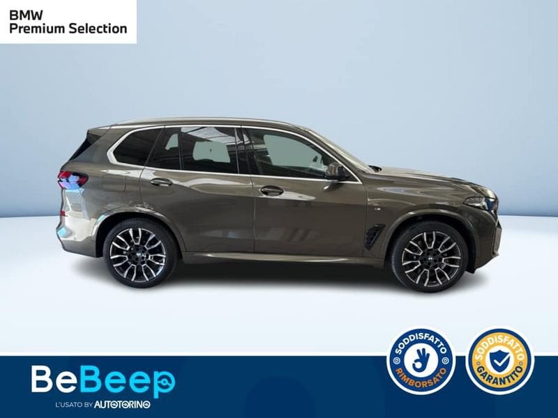 https://cdn-dk.caraffinity.it/dealer/datafiles/vehicle/images/800/35456/ypMg8ik32Co4TWYn.jpeg