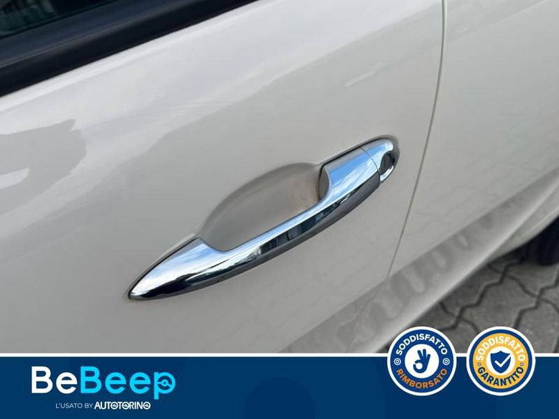 https://cdn-dk.caraffinity.it/dealer/datafiles/vehicle/images/800/35456/ysPA68LzERxeaD3M.jpeg