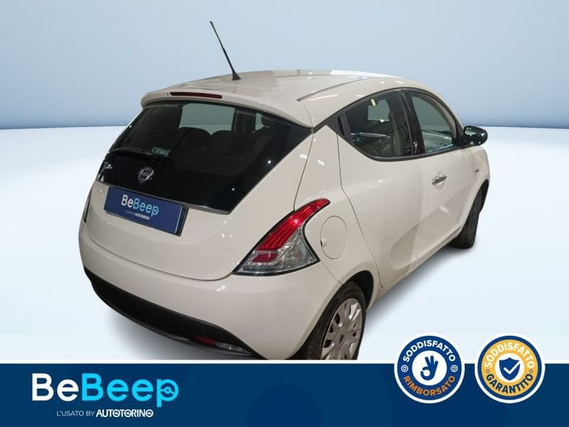 https://cdn-dk.caraffinity.it/dealer/datafiles/vehicle/images/800/35456/ysyErEi7l48tIk5g.jpeg