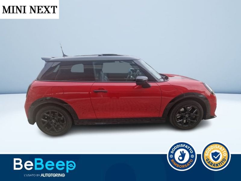https://cdn-dk.caraffinity.it/dealer/datafiles/vehicle/images/800/35456/yxmLMxMQ1NZi2WM6.jpeg