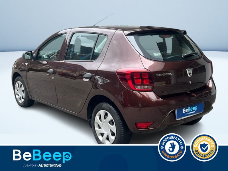 https://cdn-dk.caraffinity.it/dealer/datafiles/vehicle/images/800/35456/z8j7B2ULWFqbguFe.jpeg