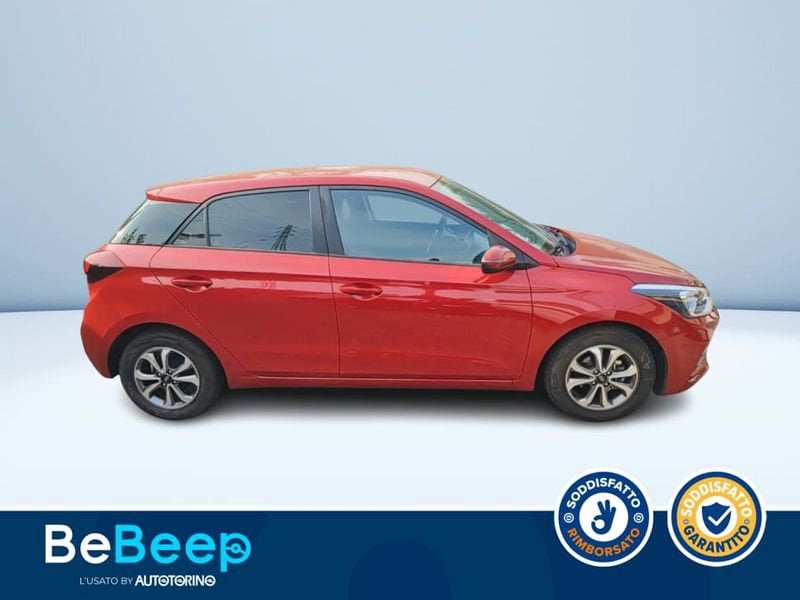 https://cdn-dk.caraffinity.it/dealer/datafiles/vehicle/images/800/35456/zAR3h6WJo6Y5imtT.jpeg