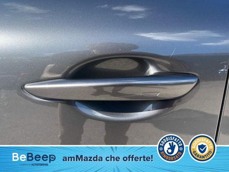 https://cdn-dk.caraffinity.it/dealer/datafiles/vehicle/images/800/35456/zPApXUZNlgWEQaP8.jpeg