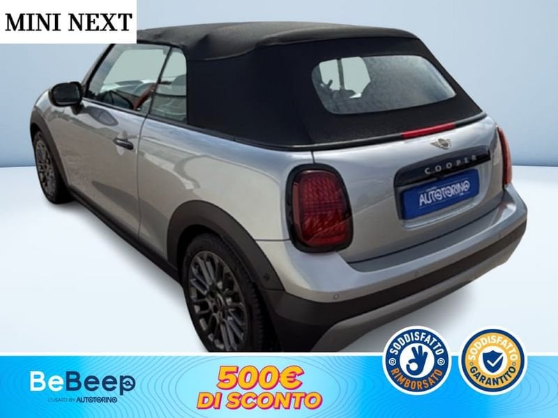 https://cdn-dk.caraffinity.it/dealer/datafiles/vehicle/images/800/35456/zqbWyKVb1vxZQuyK.jpeg