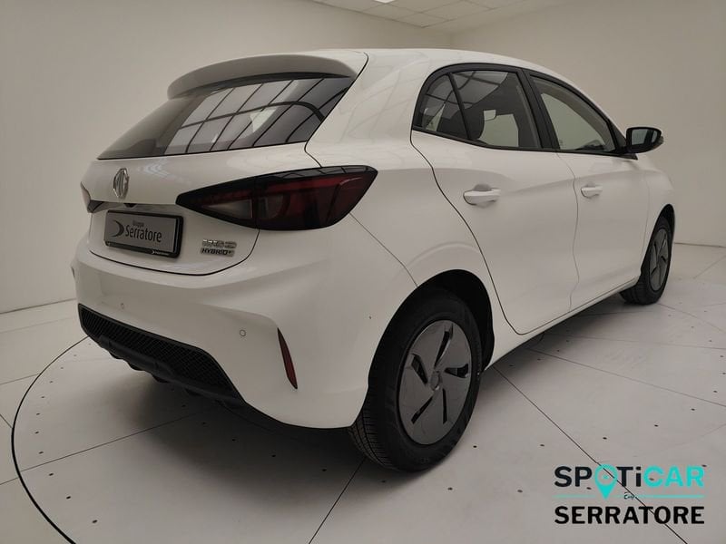 https://cdn-dk.caraffinity.it/dealer/datafiles/vehicle/images/800/780/0dQHNc8AoKZhjcOg.jpeg