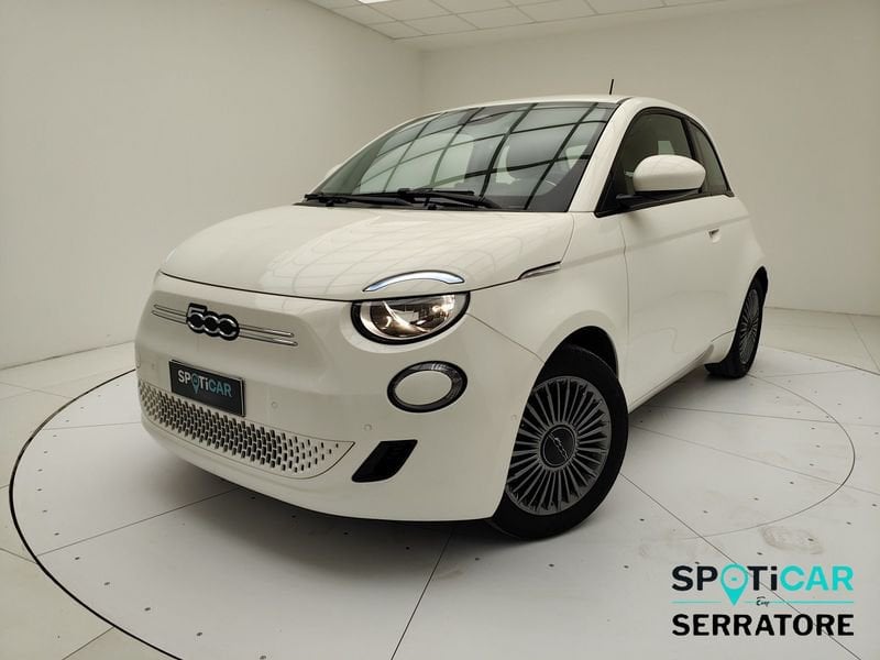 https://cdn-dk.caraffinity.it/dealer/datafiles/vehicle/images/800/780/0wDWsBVUFrr23Ufj.jpeg?format=jpeg