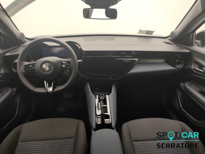 https://cdn-dk.caraffinity.it/dealer/datafiles/vehicle/images/800/780/0zo2CS2WR74MP0u7.jpeg