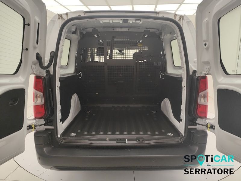 https://cdn-dk.caraffinity.it/dealer/datafiles/vehicle/images/800/780/1vGFINfOrN91WcZJ.jpeg