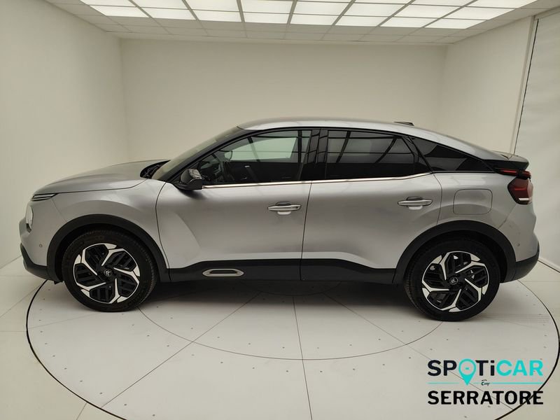https://cdn-dk.caraffinity.it/dealer/datafiles/vehicle/images/800/780/4o91vqzIXEARdFPY.jpeg