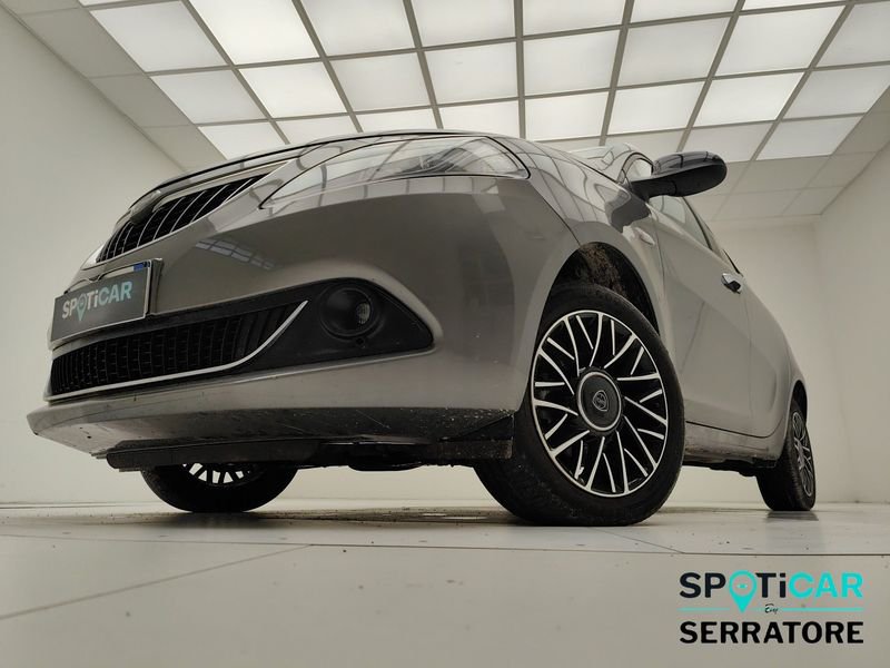 https://cdn-dk.caraffinity.it/dealer/datafiles/vehicle/images/800/780/5tTKDSmudCBpYna1.jpeg
