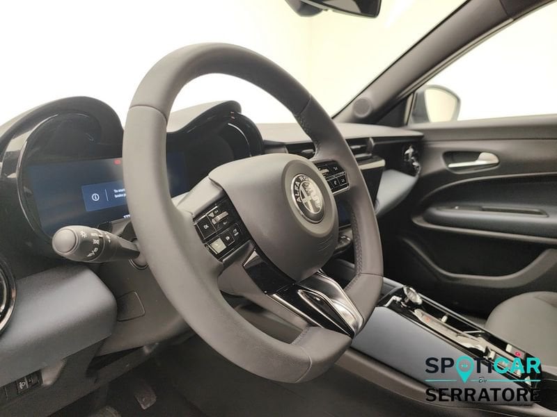 https://cdn-dk.caraffinity.it/dealer/datafiles/vehicle/images/800/780/6mg4CEcTVg4lbaSN.jpeg