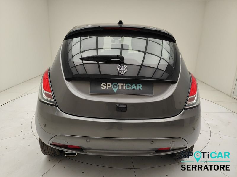 https://cdn-dk.caraffinity.it/dealer/datafiles/vehicle/images/800/780/8SXGyzpyodNWtOkn.jpeg