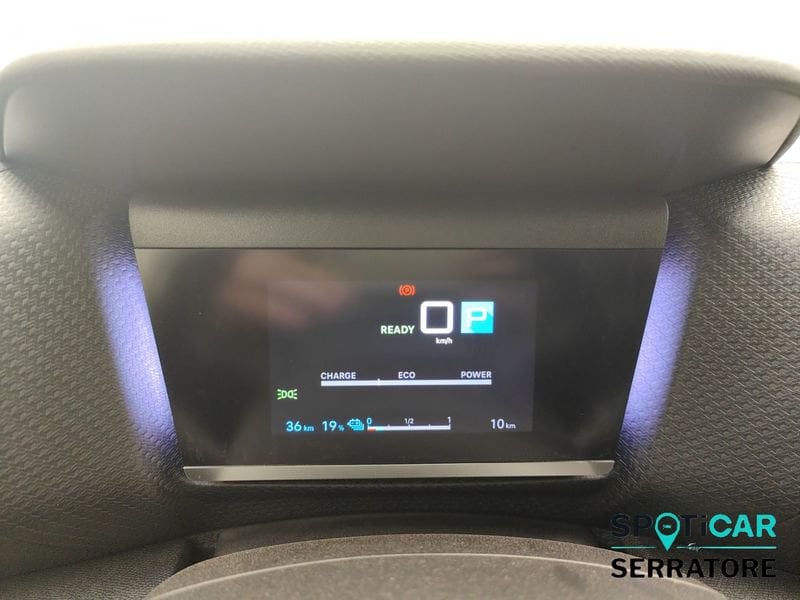 https://cdn-dk.caraffinity.it/dealer/datafiles/vehicle/images/800/780/AUh76ZTlT2zhN9a5.jpeg