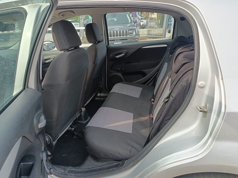 https://cdn-dk.caraffinity.it/dealer/datafiles/vehicle/images/800/780/Bnl2ZS9xvSerHSpo.jpeg