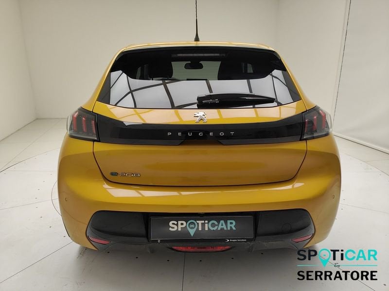 https://cdn-dk.caraffinity.it/dealer/datafiles/vehicle/images/800/780/CR3VRI0lBf0QWgQW.jpeg