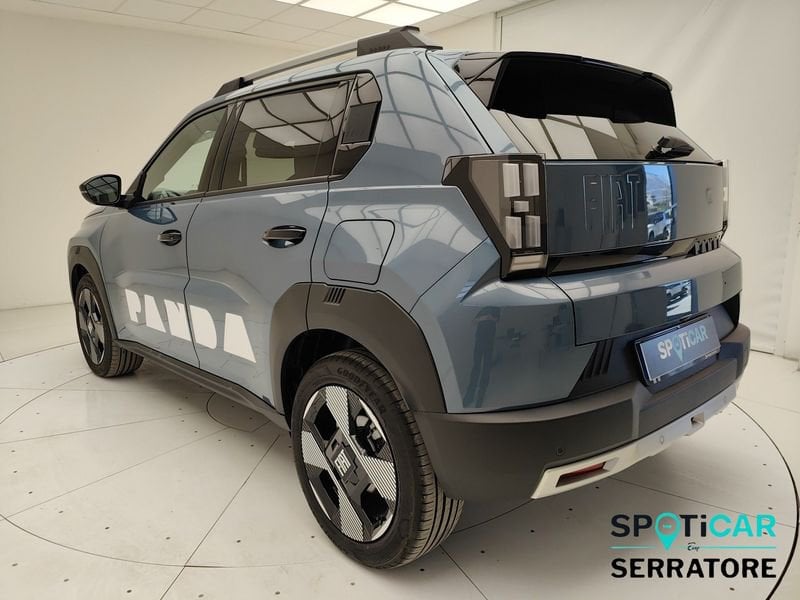https://cdn-dk.caraffinity.it/dealer/datafiles/vehicle/images/800/780/Cw6iOWYmUFJQlQIo.jpeg
