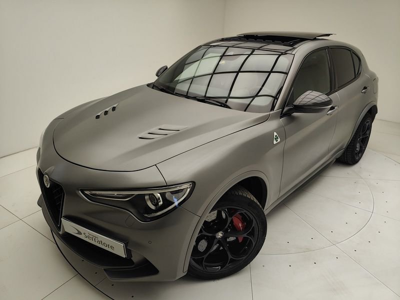 https://cdn-dk.caraffinity.it/dealer/datafiles/vehicle/images/800/780/DPdyFpiTiuhedrwB.jpg?format=jpeg