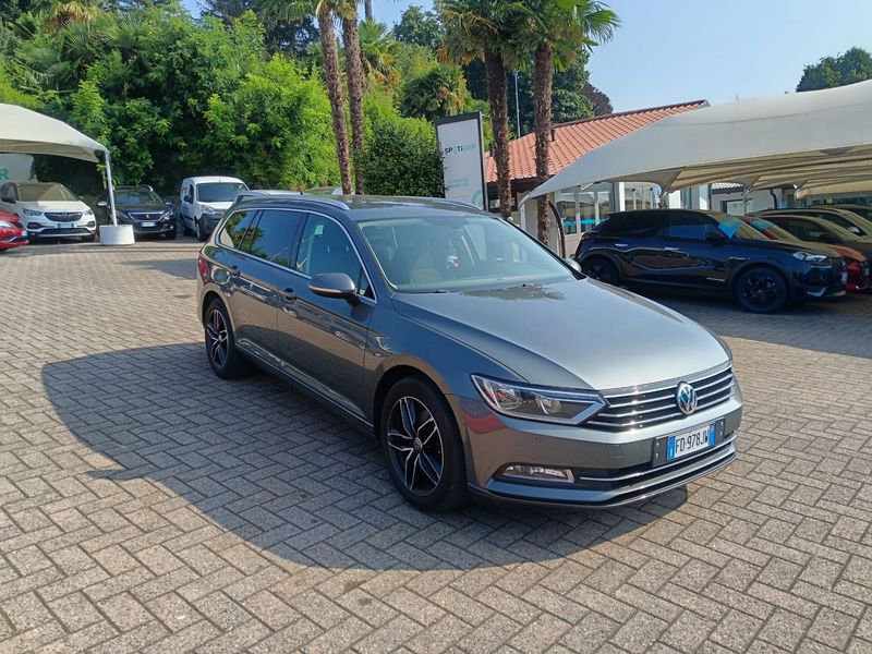 https://cdn-dk.caraffinity.it/dealer/datafiles/vehicle/images/800/780/DWPMqNMRjSBtl0TG.jpeg