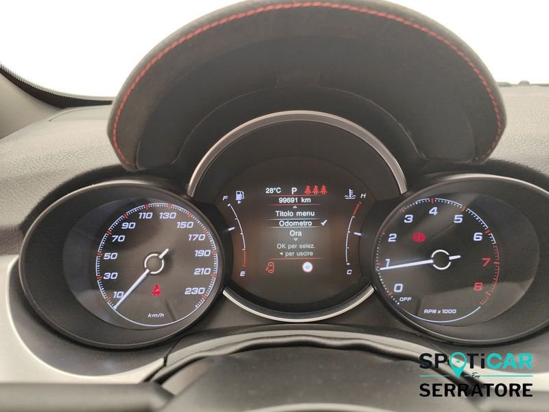 https://cdn-dk.caraffinity.it/dealer/datafiles/vehicle/images/800/780/E6NtfndA7ARPAUQH.jpeg
