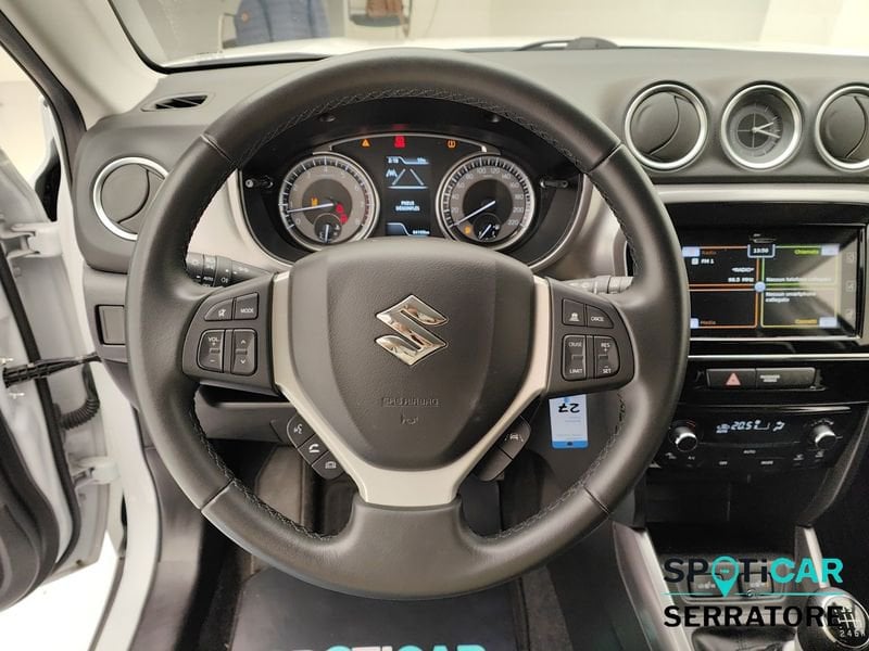 https://cdn-dk.caraffinity.it/dealer/datafiles/vehicle/images/800/780/J1qEU7cdCzarTSg8.jpeg