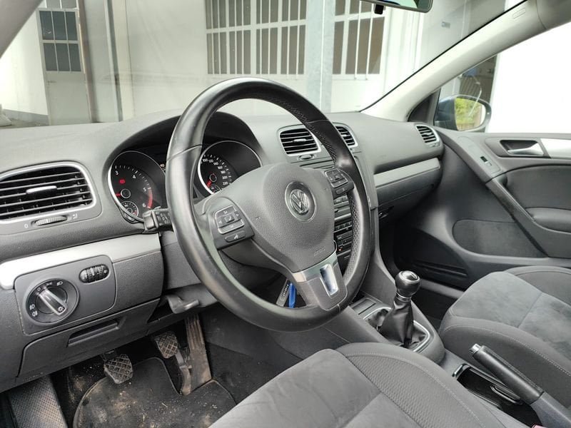 https://cdn-dk.caraffinity.it/dealer/datafiles/vehicle/images/800/780/JzRlsiIOnLtIKqAW.jpeg