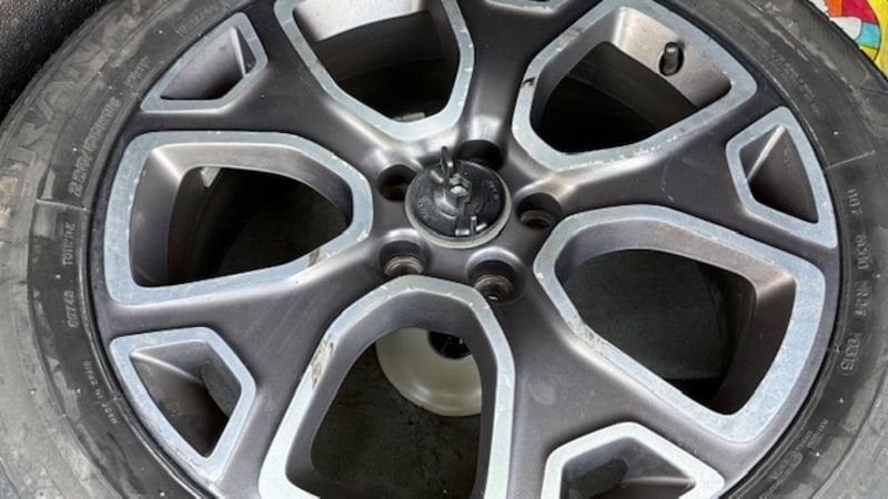 https://cdn-dk.caraffinity.it/dealer/datafiles/vehicle/images/800/780/KIsHvmltF6t0PF2K.jpeg